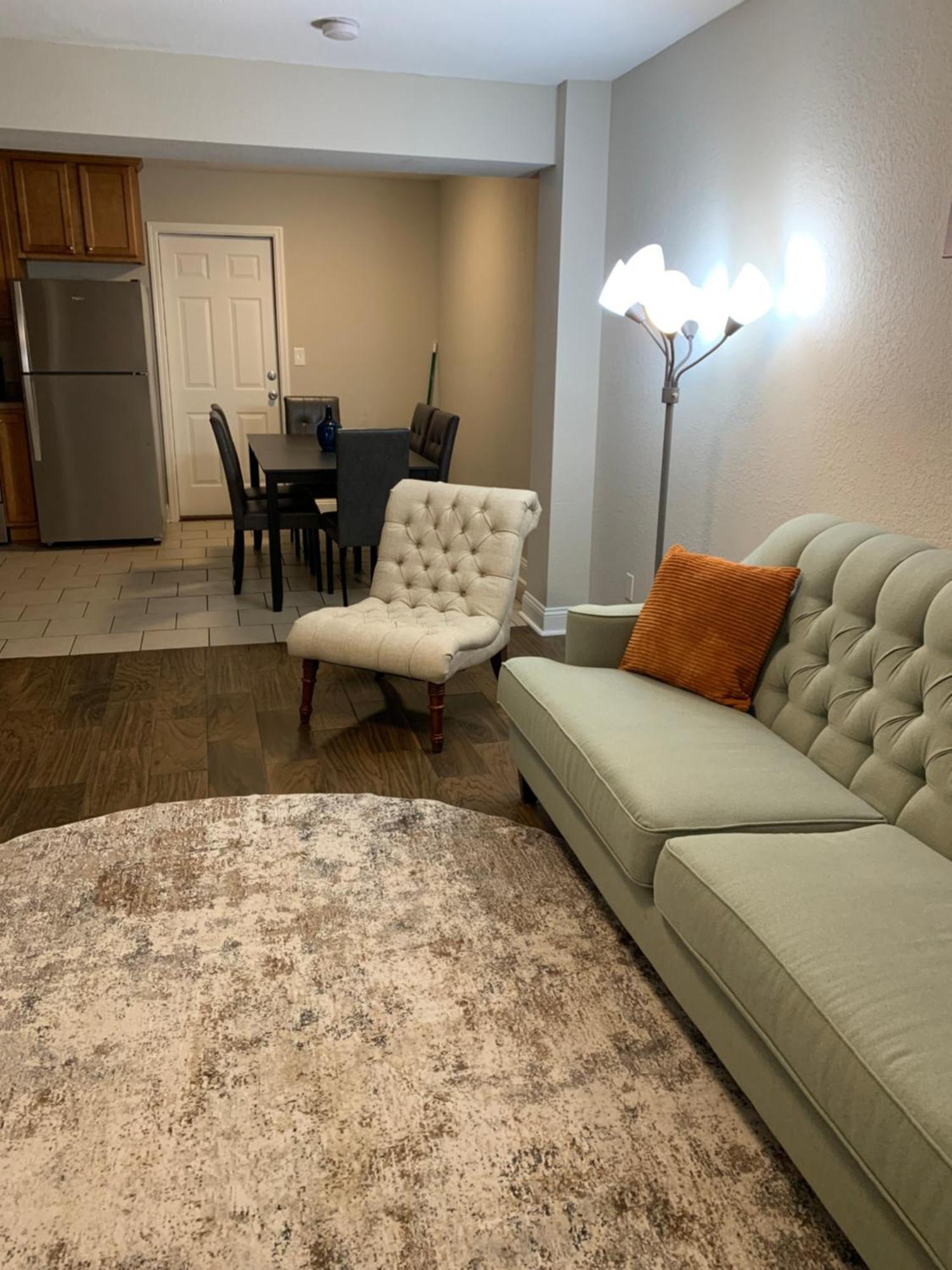 Work Hard Play Harder! Apartment Charlotte